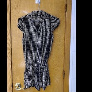 4/25$ or 3/19$ stripped  romper shorts black white